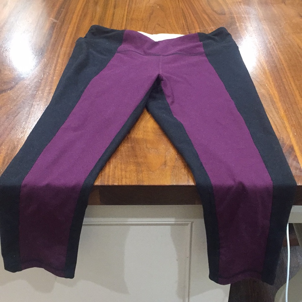 Small yoga pant